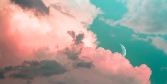 La poesia sa emozionare e far riflettere, donando alle parole significati e colori